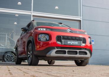 SPOTICAR Citroën C3 Aircross 1.2 Puretech Shine Euro 6 (s/s) 5dr Used Car - Suv Petrol Red - Aldershot - 1200579074_5