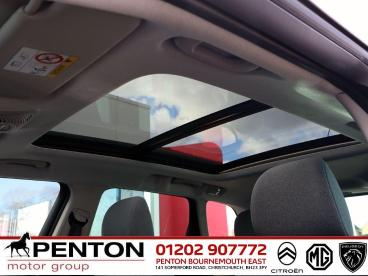 SPOTICAR Citroën C3 Aircross 1.2 Puretech Shine Plus Eat6 Euro 6 (s/s) 5dr Used Car - Suv Petrol Blue - Christchurch - 1200582398_2