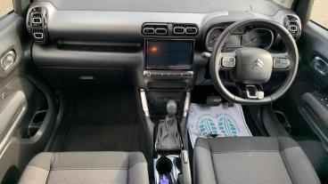 SPOTICAR Citroën C3 Aircross 1.2 Puretech Shine Eat6 Euro 6 (s/s) 5dr Used Car - Suv Petrol Red - Walton On Thames - 1200583725_4