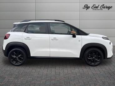 SPOTICAR Citroën C3 Aircross 1.2 Puretech C-series Edition Euro 6 (s/s) 5dr Used Car - Suv Petrol White - Luton - 1200602812_2