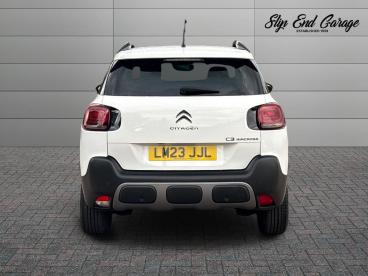 SPOTICAR Citroën C3 Aircross 1.2 Puretech C-series Edition Euro 6 (s/s) 5dr Used Car - Suv Petrol White - Luton - 1200602812_4