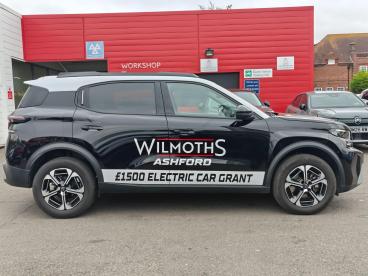 SPOTICAR Citroën C3 Aircross 1.2 Hybrid Max E-dsc Euro 6 (s/s) 5dr Used Car - Suv Hybrid Black - Ashford - 1200617092_2