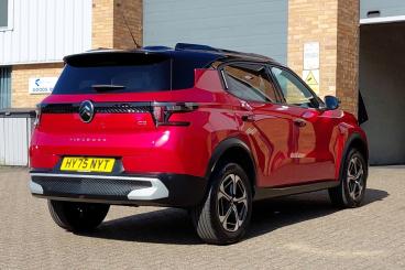 SPOTICAR Citroën C3 Aircross 1.2 Turbo Plus Euro 6 (s/s) 5dr Used Car - Suv Petrol Red - Fareham - 1200618828_3