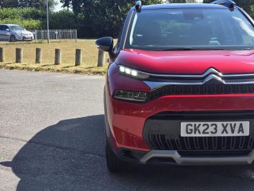 SPOTICAR Citroën C3 Aircross 1.2 Puretech Shine Plus Euro 6 (s/s) 5dr Used Car - Suv Petrol Red - Maidstone - 1200620688_3