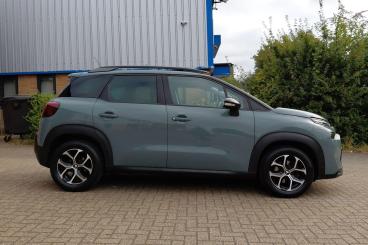 SPOTICAR Citroën C3 Aircross 1.2 Puretech Shine Euro 6 (s/s) 5dr Used Car - Suv Petrol Grey - Fareham - 1200621494_2