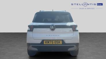 SPOTICAR Citroën C3 Aircross 1.2 Hybrid Max E-dsc Euro 6 (s/s) 5dr Used Car - Suv Hybrid White - Leicester - 1200621686_4
