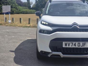 SPOTICAR Citroën C3 Aircross 1.2 Puretech Max Eat6 Euro 6 (s/s) 5dr Used Car - Suv Petrol White - Maidstone - 1200622972_2