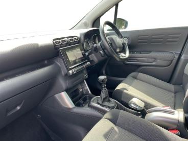 SPOTICAR Citroën C3 Aircross 1.2 Puretech Flair Euro 6 (s/s) 5dr Used Car - Suv Petrol Blue - Ashington - 1200623580_3