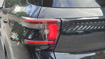 SPOTICAR Citroën C3 Aircross 1.2 Hybrid Max E-dsc Euro 6 (s/s) 5dr Used Car - Suv Hybrid Black - Stockport - 1200625535_5