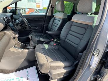 SPOTICAR Citroën C3 Aircross 1.2 Puretech Max Euro 6 (s/s) 5dr Used Car - Suv Petrol Grey - Chorley - 1200625994_4