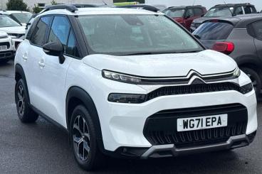 SPOTICAR Citroën C3 Aircross 1.2 Puretech Shine Euro 6 (s/s) 5dr Used Car - Suv Petrol White - Exeter - 1200627385_1