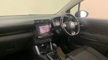 SPOTICAR Citroën C3 Aircross 1.2 Puretech Flair Euro 6 (s/s) 5dr Used Car - Suv Petrol White - Birmingham - 1200628551_2