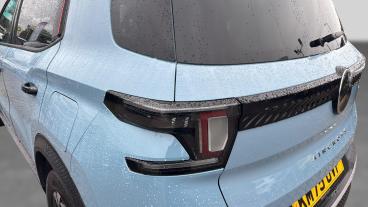 SPOTICAR Citroën C3 Aircross 1.2 Hybrid Max E-dsc Euro 6 (s/s) 5dr Used Car - Suv Hybrid Blue - Redditch - 1200628774_5