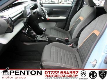 SPOTICAR Citroën C3 Aircross 1.2 Turbo Plus Euro 6 (s/s) 5dr Used Car - Suv Petrol Blue - Salisbury - 1200630732_2