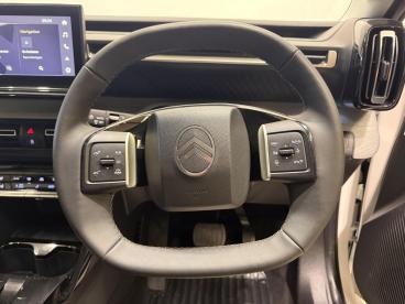 SPOTICAR Citroën C3 Aircross 1.2 Hybrid Max E-dsc Euro 6 (s/s) 5dr Used Car - Suv Hybrid White - Carlisle - 1200631673_3