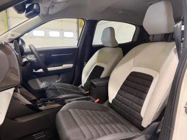 SPOTICAR Citroën C3 Aircross 1.2 Hybrid Max E-dsc Euro 6 (s/s) 5dr Used Car - Suv Hybrid White - Carlisle - 1200631673_4
