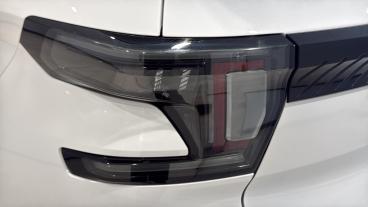 SPOTICAR Citroën C3 Aircross 1.2 Hybrid Max E-dsc Euro 6 (s/s) 5dr Used Car - Suv Hybrid White - West London - 1200631979_5