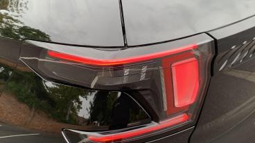 SPOTICAR Citroën C3 Aircross 1.2 Hybrid Max E-dsc Euro 6 (s/s) 5dr Used Car - Suv Hybrid Black - Walton On Thames - 1200632081_5