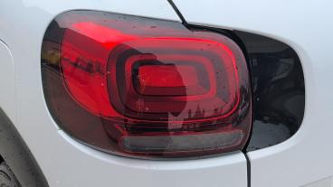 SPOTICAR Citroën C3 Aircross 1.2 Puretech Shine Plus Euro 6 (s/s) 5dr Used Car - Suv Petrol White - Liverpool - 1200633595_5