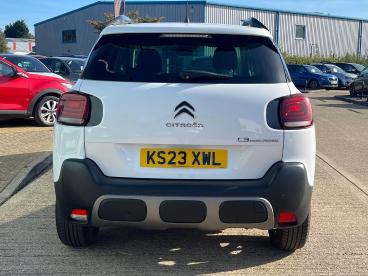 SPOTICAR Citroën C3 Aircross 1.2 Puretech C-series Edition Euro 6 (s/s) 5dr Used Car - Suv Petrol White - Kettering - 1200636671_4
