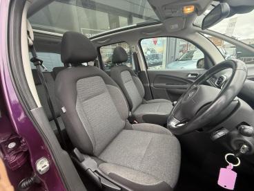 SPOTICAR Citroën C3 Picasso 1.6 Bluehdi Platinum Euro 6 5dr Used Car - Mpv Diesel Purple - Watford - 1200554646_4
