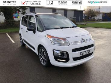 SPOTICAR Citroën C3 Picasso 1.2 Puretech Platinum Euro 6 5dr Used Car - Mpv Petrol White - Bridgend - 1200555351_1