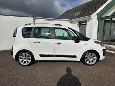SPOTICAR Citroën C3 Picasso 1.6 Bluehdi Platinum Euro 6 5dr Used Car - Mpv Diesel White - Craigavon - 1200623871_3