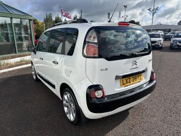 SPOTICAR Citroën C3 Picasso 1.6 Bluehdi Platinum Euro 6 5dr Used Car - Mpv Diesel White - Craigavon - 1200623871_5