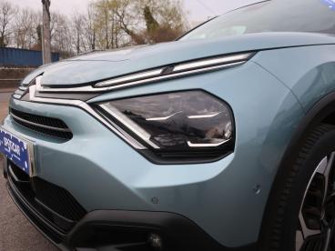 SPOTICAR Citroën C4 1.2 Puretech Shine Euro 6 (s/s) 5dr Used Car - Hatchback Petrol Blue - Near Chipping Sodbury - 1200498005_3