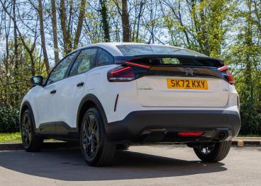 SPOTICAR Citroën C4 1.2 Puretech Sense Euro 6 (s/s) 5dr Used Car - Hatchback Petrol White - Aldershot - 1200498770_4