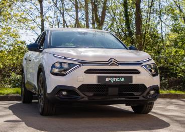 SPOTICAR Citroën C4 1.2 Puretech Sense Euro 6 (s/s) 5dr Used Car - Hatchback Petrol White - Aldershot - 1200498771_1