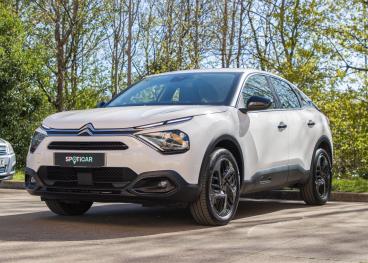 SPOTICAR Citroën C4 1.2 Puretech Sense Euro 6 (s/s) 5dr Used Car - Hatchback Petrol White - Aldershot - 1200498771_3