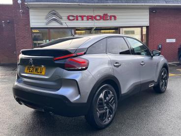 SPOTICAR Citroën C4 1.2 Puretech Shine Euro 6 (s/s) 5dr Used Car - Hatchback Petrol Grey - Chorley - 1200531844_5