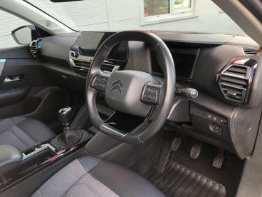 SPOTICAR Citroën C4 1.2 Puretech Shine Euro 6 (s/s) 5dr Used Car - Hatchback Petrol Grey - Keighley - 1200533626_5