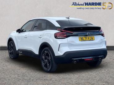 SPOTICAR Citroën C4 1.2 Puretech Shine Euro 6 (s/s) 5dr Used Car - Hatchback Petrol White - Ashington - 1200542477_2