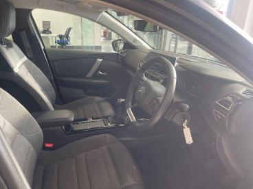 SPOTICAR Citroën C4 1.2 Puretech Sense 5dr Used Car - Hatchback Petrol Grey - Bridgend - 1200545577_3