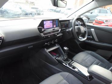 SPOTICAR Citroën C4 1.2 Puretech Max Euro 6 (s/s) 5dr Used Car - Hatchback Petrol Grey - Southampton - 1200547920_2