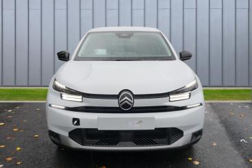 SPOTICAR Citroën C4 1.2 Hybrid Plus E-dsc Euro 6 (s/s) 5dr Used Car - Hatchback Hybrid  - Taunton - 1200550647_2