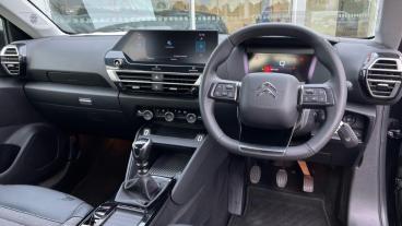 SPOTICAR Citroën C4 1.2 Puretech Sense Plus Euro 6 (s/s) 5dr Used Car - Hatchback Petrol Black - Redditch - 1200552016_4