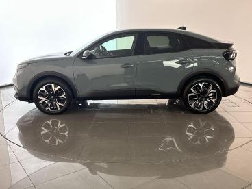 SPOTICAR Citroën C4 1.2 Puretech Max Eat8 Euro 6 (s/s) 5dr Used Car - Hatchback Petrol  - Croxdale - 1200556247_5