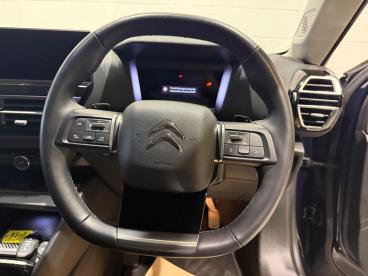 SPOTICAR Citroën C4 1.2 Puretech Max Eat8 Euro 6 (s/s) 5dr Used Car - Hatchback Petrol Blue - Carlisle - 1200569860_3