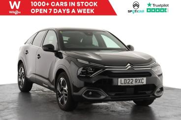 SPOTICAR Citroën C4 1.2 Puretech Shine Euro 6 (s/s) 5dr Used Car - Hatchback Petrol Silver - Epsom - 1200576051_1