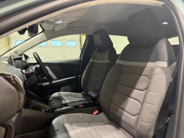 SPOTICAR Citroën C4 1.2 Puretech Shine Eat8 Euro 6 (s/s) 5dr Used Car - Hatchback Petrol Blue - Carlisle - 1200577983_4