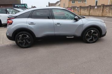 SPOTICAR Citroën C4 1.2 Puretech Shine Euro 6 (s/s) 5dr Used Car - Hatchback Petrol Grey - Near Chipping Sodbury - 1200584541_4