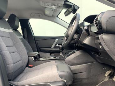 SPOTICAR Citroën C4 1.2 Puretech Shine Euro 6 (s/s) 5dr Used Car - Hatchback Petrol Blue - Blackburn - 1200587100_2