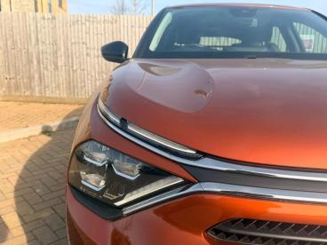 SPOTICAR Citroën C4 1.2 Puretech Sense Plus Euro 6 (s/s) 5dr Used Car - Hatchback Petrol Brown - Maidstone - 1200589135_2