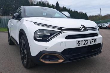 SPOTICAR Citroën C4 1.2 Puretech C-series Edition Euro 6 (s/s) 5dr Used Car - Hatchback Petrol White - Telford - 1200593022_5