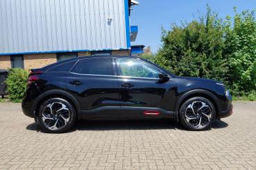 SPOTICAR Citroën C4 1.2 Puretech Shine Plus Eat8 Euro 6 (s/s) 5dr Used Car - Hatchback Petrol Black - Fareham - 1200610957_2