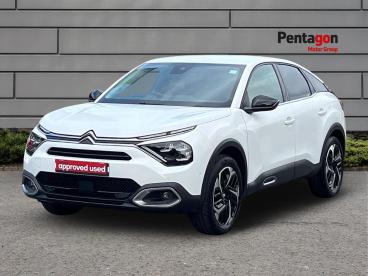 SPOTICAR Citroën C4 1.2 Puretech Max Euro 6 (s/s) 5dr Used Car - Hatchback Petrol White - Lincoln - 1200642783_3