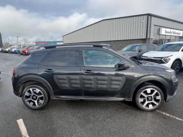 SPOTICAR Citroën C4 Cactus 1.6 Bluehdi Flair Euro 6 5dr Used Car - Hatchback Diesel Black - Eglinton - 1200555516_2
